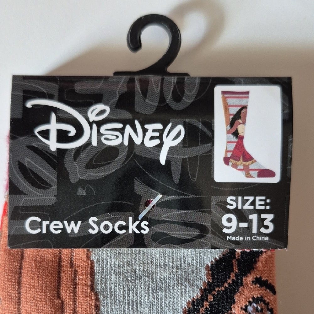 🔥🔥STEAL🔥🔥Disney Moana Crew Socks - Gray, Red, and Brown - Picture 2 of 6